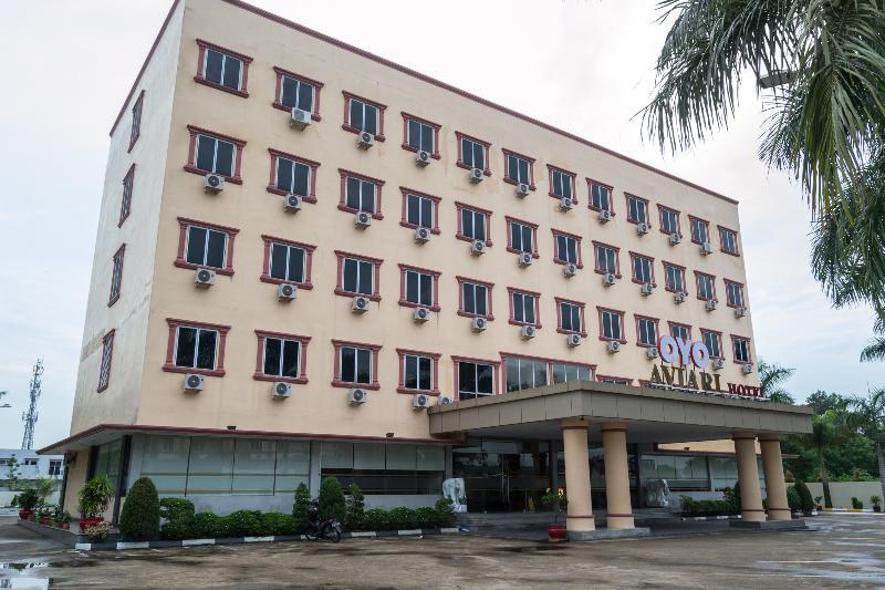 Aviari Hotel Batam Екстериор снимка