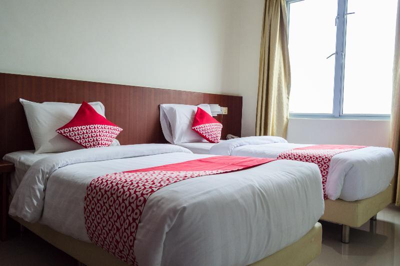 Aviari Hotel Batam Екстериор снимка