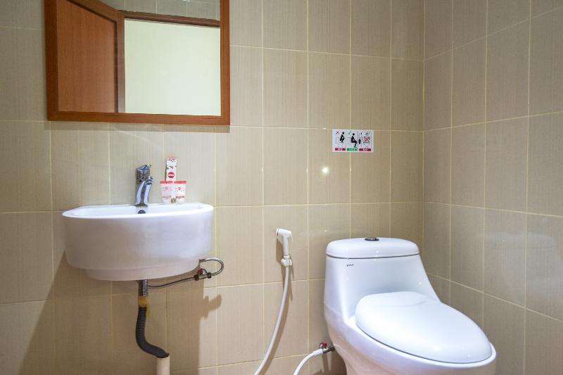 Aviari Hotel Batam Екстериор снимка